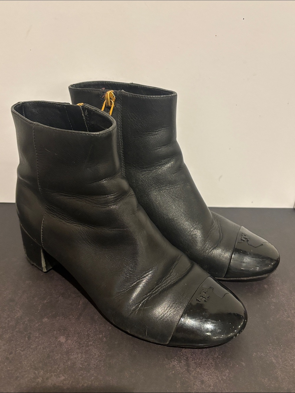 Tory Burch Black Leather Patent Cap-Toe Ankle Boots - Size 5.5